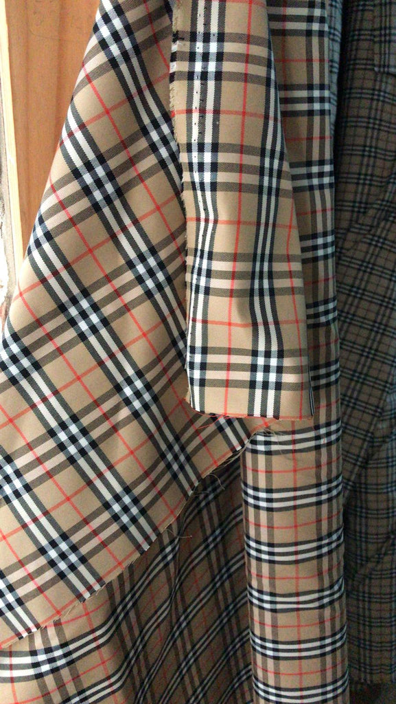 Original nova Burberry cotton /poly tartan fabric ,material ideal for coats and masks