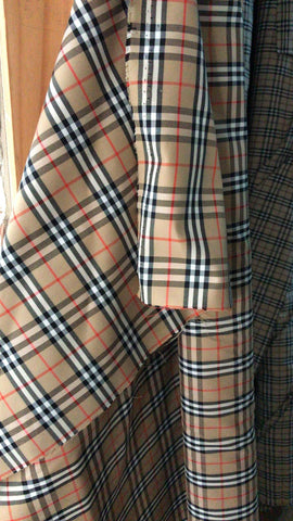 Original nova Burberry cotton /poly tartan fabric ,material ideal for coats and masks